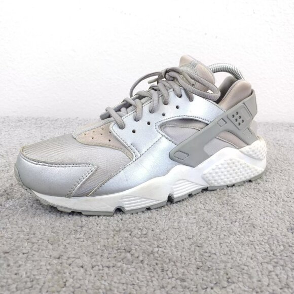 Nike Air Huarache Run SE Womens 8.5 Shoes Gray Silver Low 859429-002 NO INSOLES - Picture 4 of 11